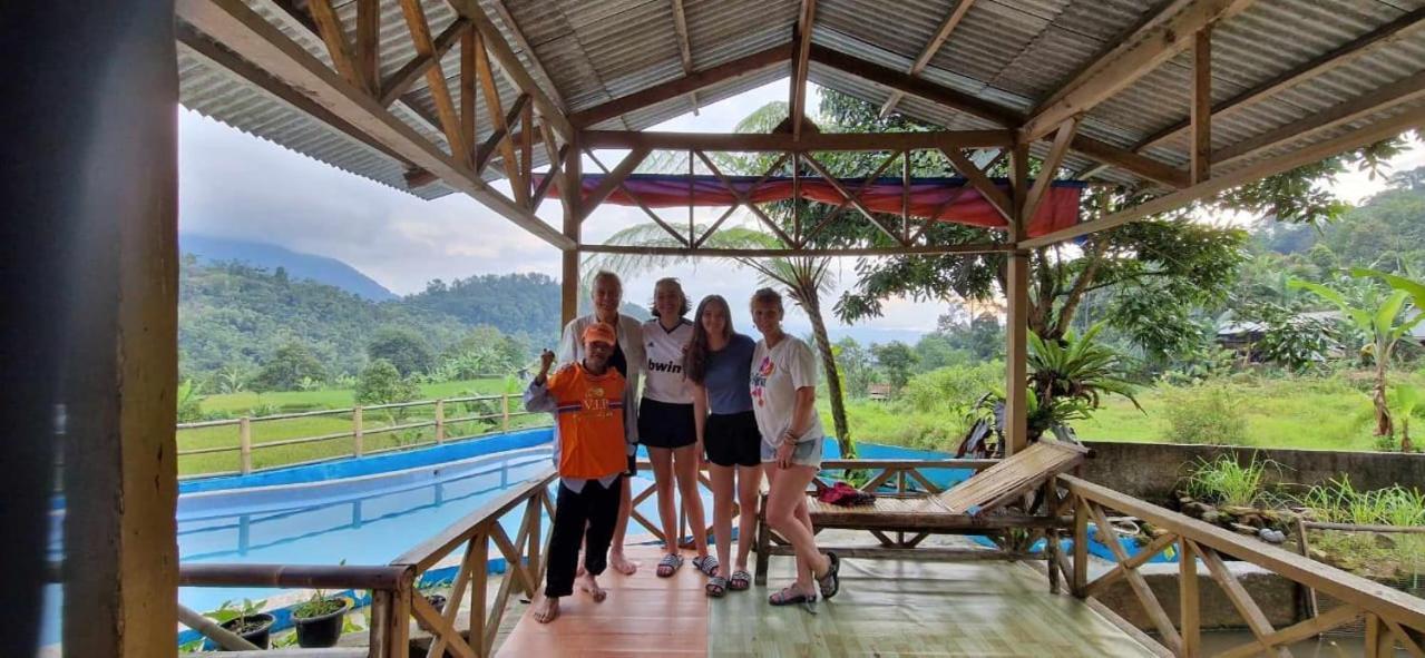 De Salak Homestay Bogor Esterno foto